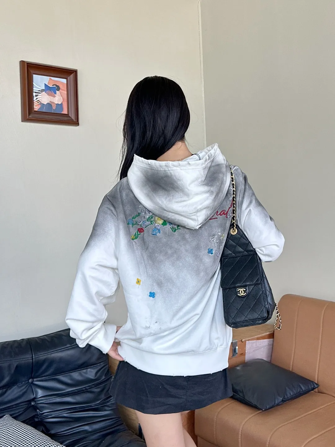 Louis Vuitton/Louis Vuitton 25Fw back floral embroidered washed hole hooded sweatshirt